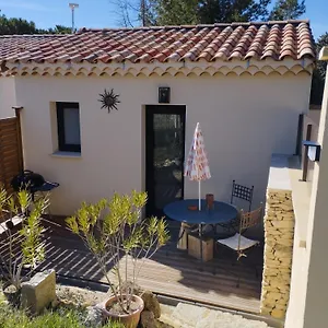 De Charme En Provence Hébergement de vacances